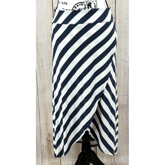Athleta Ribbon Stripe Midi Skirt Size XS Tulip Hem Navy White Faux Wrap Stretch - Picture 2 of 9